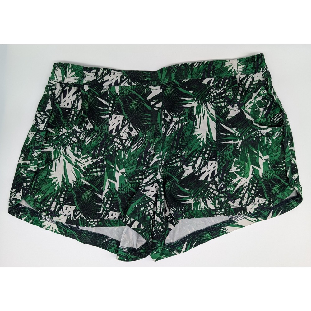 Athleta Palms Stellar Shorts Women's Small Clover Green Running Gym Workout Yoga